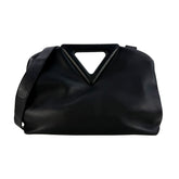 Point Triangle Clutch